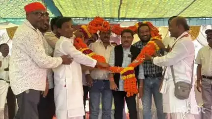 बास्तानार: विधायक विनायक गोयल ने रायकोट में धर्म कांटा का शुभारंभ किया