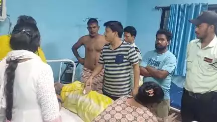 करगहर: करगहर गांव में घरेलू विवाद के दौरान महिला ने बिजली के तार को पकड़ा, मूर्छित अवस्था में अस्पताल लाया गया