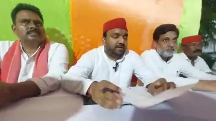 बिलग्राम: अखिलेश यादव के निर्देश पर मल्लावां पहुंचा सपा का प्रतिनिधि मंडल, हरचंदपुर विधायक राहुल लोधी ने किया नेतृत्व