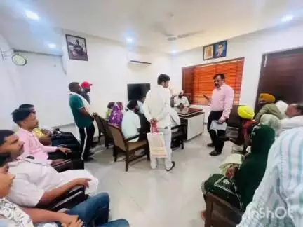 ਐਸਏਐਸ ਨਗਰ ਮੁਹਾਲੀ: ਆਮ ਆਦਮੀ ਪਾਰਟੀ ਦੇ ਹਲਕਾ ਮੋਹਾਲੀ ਦੇ ਵਿਧਾਇਕ ਨੇ ਆਪਣੇ ਦਫਤਰ ਵਿਖੇ ਲੋਕਾਂ ਦੀਆਂ ਸਮੱਸਿਆਵਾਂ ਸੁਣੀਆਂ
