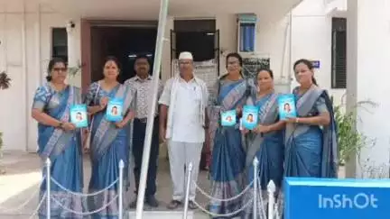 गोंदिया: पोलीस स्टेशन गोरेगाव येथे वृक्षारोपण व क्रांतीज्योती सावित्रीबाई फुले यांची पुस्तक वाटप कार्यक्रमाचे आयोजन