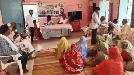 रहली: कड़ता में वृद्धजनों एवं निशक्तजनों के लिए समस्या निवारण शिविर का आयोजन