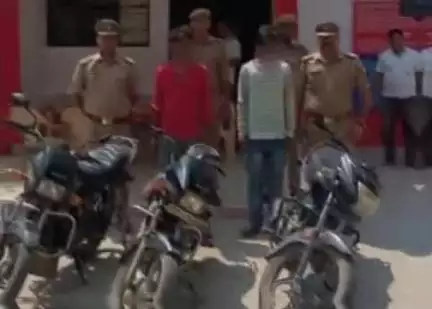 करछना: कुल्हरीया नहर से चोरी की 3 बाइकों के साथ कौधिंयारा थाना पुलिस ने दो अभियुक्तों को किया गिरफ्तार