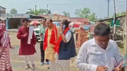 मैनाटांड़: रामपुर हेल्थ सेंटर की कमियों पर एसटी आयोग के अध्यक्ष ने जताई नाराज़गी, सीएस से की शिकायत