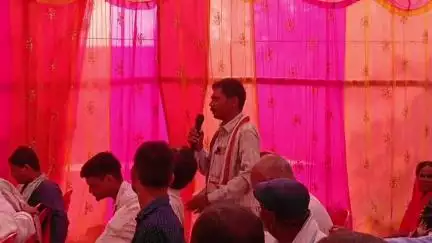चेरिया बरियारपुर: चेरिया बरियारपुर थाना परिसर में जनसंवाद कार्यक्रम में युवक ने शराब माफिया और थाना प्रभारी का सांठगांठ का आरोप लगाया