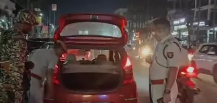 বঙাইগাঁও ভাগ: ডকাইত,চোৰ,ড্ৰাগছ সৰবৰাহকাৰীক কৰায়ত্ত বাবে চহৰ সহ জিলাৰ বিভিন্ন প্ৰান্তত আৰক্ষীৰ অভিযান