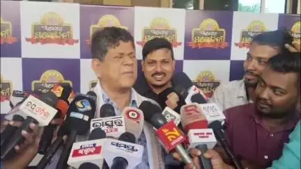 ଭୁବନେଶ୍ବର ମ୍ୟୁନିସିପାଲଟି କର୍ପୋରେସନ: ବାଇପାସ ରୋଡ଼ରେ ଏକ କାର୍ଯ୍ୟକ୍ରମରେ ଯୋଗ ଦେଇ ଯାତ୍ରା ସମ୍ପର୍କିତ ପ୍ରସଙ୍ଗରେ ପ୍ରତିକ୍ରିୟା ରଖିଲେ ପୂର୍ବତନ ବିଧାୟକ ସୌମ୍ୟରଞ୍ଜନ ପଟ୍ଟନାୟକ