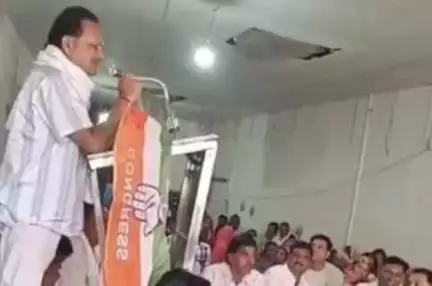 गाडरवारा: पूर्व विधायक श्रीमती सुनीता पटेल का अनिश्चितकालीन धरना जारी, समाजसेवी गौतम पटेल और वरिष्ठ नेता ने किया समर्थन