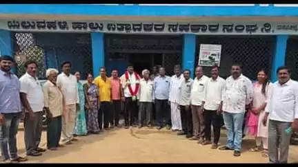 ದೇವನಹಳ್ಳಿ: ಹೈನುಗಾರಿಕೆಯತ್ತ ಯುವಕರು ಆಸಕ್ತಿ ತೋರುತ್ತಿದ್ದಾರೆ ವಿಜಯಪುರದಲ್ಲಿ ಬಮುಲ್ ನಿರ್ದೇಶಕ ಎಸ್.ಪಿ.ಮುನಿರಾಜು ಹೇಳಿಕೆ