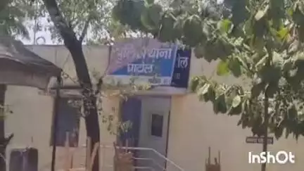 घाटोल: घाटोल में कार की टक्कर से दो युवक घायल, घाटोल थाने में दर्ज हुआ केस