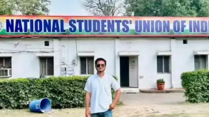 नगरोटा बगवां: विधायक नगरोटा बगवा RS बाली ने कांग्रेस के युवा नेता कार्तिक सिंह जैसवाल की मृत्यु पर जताया शोक