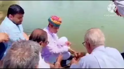 डेगाना: विधायक अजय सिंह तिलक ने ईडवा में सरोवर पूजन के साथ वंदे गंगाजल जल संरक्षण जनअभियान का शुभारंभ किया, किया श्रमदान
