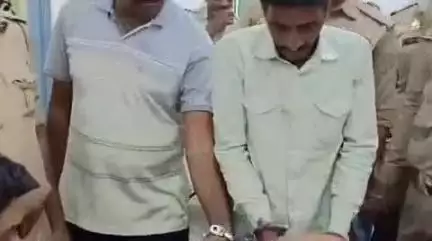 फर्रुखाबाद: कादरी गेट थाना पुलिस ने 3 वारंटियों को किया गिरफ्तार, कराया मेडिकल परीक्षण