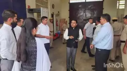 भिवानी: सेशन जज डीआर चालिया ने जिला कारागार का किया औचक निरीक्षण