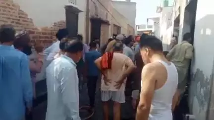 ਬਾਘਾ ਪੁਰਾਣਾ: ਬਾਘਾ ਪੁਰਾਣਾ ਨਜਦੀਕ ਪਿੰਡ ਰਾਜਿਆਣਾ ਵਿੱਚ ਅੱਗ ਲੱਗਣ ਨਾਲ ਦੋ ਦੁਕਾਨਾਂ ਸੜ ਕੇ ਹੋਈਆ ਸੁਆਹ, ਲੱਖਾਂ ਰੁਪਏ ਦਾ ਹੋਇਆ ਨੁਕਸਾਨ