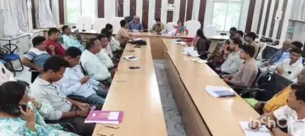ବୀରମହାରାଜପୁର: ଉଲୁଣ୍ଡା ବ୍ଲକ ସଭା ଗୃହରେ ବିକାଶ ରଥ ପରିକ୍ରମା ପାଇଁ ପ୍ରସ୍ତୁତି ବୈଠକ ଅନୁଷ୍ଠିତ