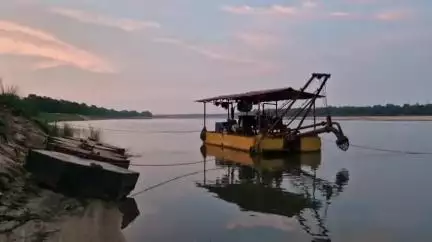 ବସ୍ତା: ଗିଲାଯୋଡ଼ିରେ ମେସିନ ସାହାଯ୍ୟରେ ନଦୀରୁ ବାଲି ଉଠିବା ନେଇ ସ୍ଥାନୀୟ ବାସିନ୍ଦାଙ୍କ ପ୍ରତିକ୍ରିୟା #jansamasya
