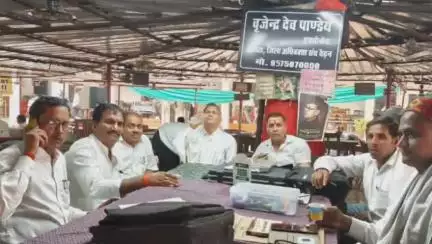 सिंगरौली: कांग्रेस नेता रामशिरोमणि ने जिला अधिवक्ता संघ वैढ़न को पानी की टंकी प्रदान की, संघ ने जताया आभार