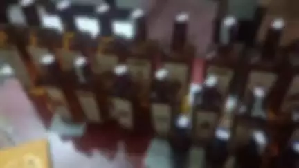 जगदीशपुर: 20 बोतल विदेशी शराब के साथ दो युवक गिरफ्तार