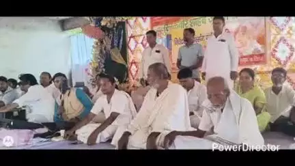 कोढ़ा: कोढ़ा: मिर्जापुर कबीर आश्रम में सद्गुरु कबीर साहब की जयंती पर कार्यक्रम आयोजित, कई लोग रहे मौजूद