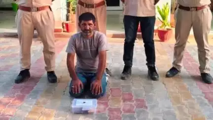 बीकानेर: जामसर थाना पुलिस ने 10 जिंदा कारतूस के साथ आरोपी को किया गिरफ्तार, पूछताछ जारी है