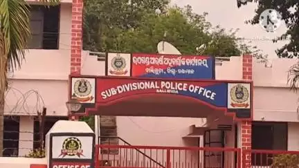 ଫୁଲବାଣୀ ସହର: ବ୍ରାହ୍ମୁଣିଗାଁ ରେଏକ ନାବାଳିକା ଅପହରଣ ମାମାଲାରୁଜୁ ହୋଇଛି ,