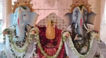 ନବରଙ୍ଗପୁର ପୋଲିସ ଷ୍ଟେସନ: ପବିତ୍ର ଦେବସ୍ନାନ ପୂର୍ଣ୍ଣିମାରେ ନବରଙ୍ଗପୁର ଜଗନ୍ନାଥ ମନ୍ଦିରରେ ମହାପ୍ରଭୁଙ୍କ ଗଜାନନ ବେଶ ଦେଖିବାକୁ ଭକ୍ତଙ୍କ ଭିଡ଼