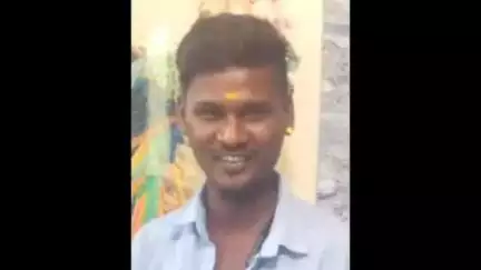 மாதவரம்: மாதவரம் பால் பண்ணை பகுதியில் பாதாள சாக்கடைக்காக பள்ளம் எடுத்த போது மண் சரிந்து ஒருவர் பலி ஒருவர் ஆபத்தான நிலையில் மருத்துவமனையில் அனுமதி