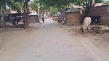 हथुआ: हथुआ प्रखंड के सवरेजी में नाले के लिए वर्षो से तरस रहे लोग, बरसात में बढ़ जाती है परेशानी #jansamasya