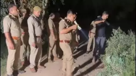 मुज़फ्फरनगर: दतियाना में खेत की डोल के विवाद में दो युवकों ने एक-दूसरे पर चलाई गोली, एक की मौत, दूसरा घायल, भारी पुलिस फोर्स तैनात