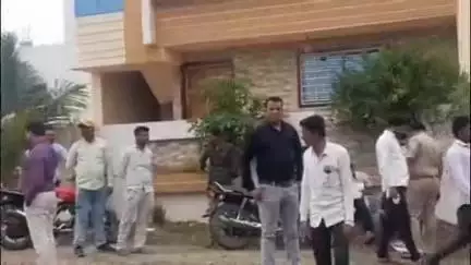 लोणार: वढव येथे जमिनीच्या वादातून माजी सरपंचाची हत्या,३ जणांविरुद्ध गुन्हा दाखल