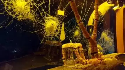 पाली: नयागांव पाली में सवारी बिठाने के विवाद को लेकर बस पर आए लोगों ने किया हमला, दो यात्री घायल, चार लोगों को किया गिरफ्तार