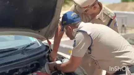 विजयपुर: यातायात पुलिस की कार्रवाई: 9 वाहनों पर ₹10,500 का चालान, एक सायरन ज़ब्त