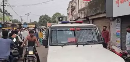 शहादा: ब्रेकिंग न्यूज : आदिवासी संघटनांची शहादा तालुका बंदची हाक ; शहादेकरांनी बंदला दिला १००% प्रतिसाद