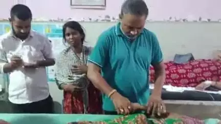 महाराजगंज: केसर खेड़ा में जमीनी विवाद को लेकर हुई मारपीट में 3 लोग हुए घायल, दो को जिला अस्पताल किया गया रेफर