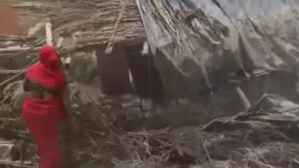 बिलग्राम: हसनापुर के योगेंद्र की झोपड़ी को रश्मि, अनीता सहित अन्य ने गिराया, एसपी के आदेश पर एफआईआर दर्ज, वीडियो हुआ वायरल