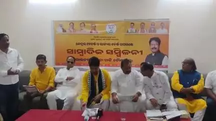 ବୌଦ୍ଧ ସଦର: ସର୍କିଟ ହାଉସ୍ ଠାରେ କେନ୍ଦ୍ରର 11 ବର୍ଷ ଓ ରାଜ୍ୟର 1 ବର୍ଷ ଶାସନକୁ ନେଇ ମନ୍ତ୍ରୀଙ୍କ ସାମ୍ବାଦିକ ସମ୍ମିଳନୀ