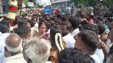 வேப்பூர்: பொயனபாடி செல்லியம்மன் ஆலய தேர் திருவிழா விமர்சியாக நடைபெற்றது, ஏராளமான பக்தர்கள் கலந்து கொண்டனர்