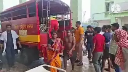 ଯାଜପୁର: ଯାଜପୁର ସଦର ଥାନା କୁଝାଲା ଛକରେ ଅଘଟଣ,
ବାଟୋଇଙ୍କୁ ଧକ୍କା ଦେଲା ବୋଲେରୋ,ପୁଅ ମୃତ, ମା ଗୁରୁତର