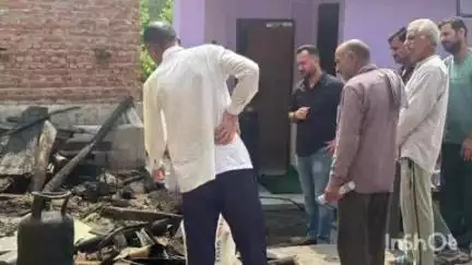 हमीरपुर: ग्राम पंचायत स्वाहल के गांव सेर में गऊशाला जलकर हुई राख, विधायक आशीष शर्मा ने लिया जायजा