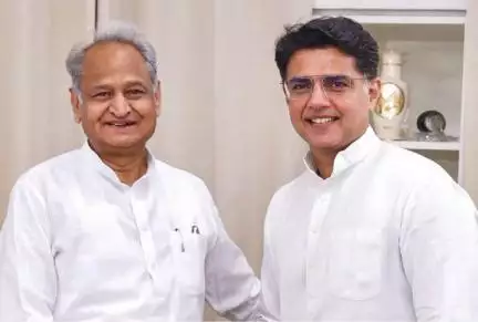 सचिन पायलट से 'मनमुटाव' को लेकर बोले अशोक गहलोत; 'हम कभी दूर नहीं थे, हमारे बीच प्रेम-मोहब्बत हमेशा से है और बनी रहेगी'