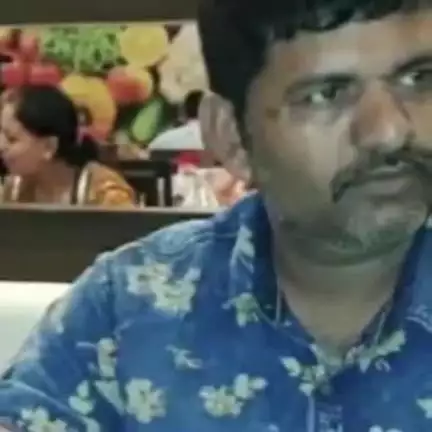 રાજકોટ પશ્ચિમ: સાયલાના ઇશ્વરીયા ગામે થયેલ હત્યાના બનાવ અંગે મૃતકના પરિવારજને રાજકોટ સિવિલ હોસ્પિટલ ખાતેથી નિવેદન આપ્યું