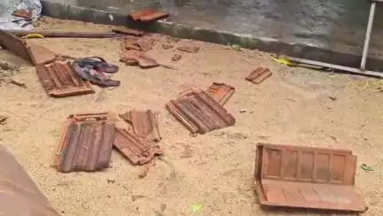 ചാവക്കാട്: മിന്നൽ ചുഴലിയിൽ തിരുവത്ര പുത്തൻകടപ്പുറത്ത് വ്യാപക നാശനഷ്ടം