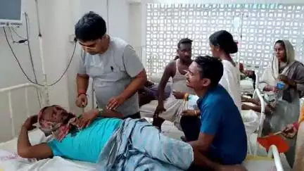 अमरपुर: दौना में रास्ते पर मिट्टी गिराने को लेकर विवाद, मारपीट में कई लोग घायल