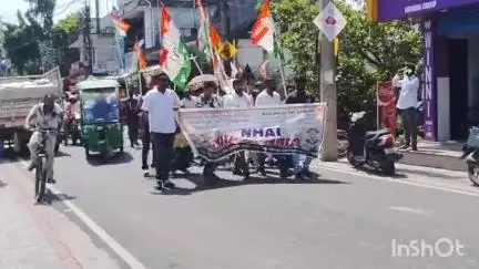 আলিপুরদুয়ার ১: সলসলাবাড়ি থেকে ফালাকাটা নির্মীয়মাণ জাতীয় সড়কের কাজ দ্রুত শেষ করার দাবিতে APD তে NHAI অফিস ঘেরাও যুব কংগ্রেসের