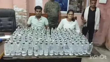 शिवहर: बिन्दीपुर पुल के पास उत्पाद विभाग ने 186 बोतल शराब के साथ महिला समेत दो कारोबारियों को किया गिरफ्तार, मोटरसाइकिल ज़ब्त
