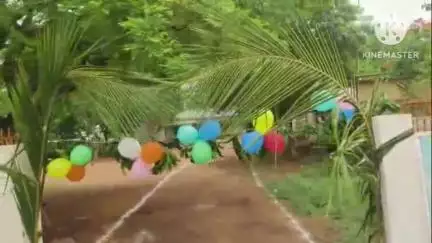 మహబూబాబాద్: జిల్లా వ్యాప్తంగా బడుల పున:ప్రారంభం, డప్పు చప్పుల్లు మేళతాళాలతో వినూత్న రీతిలో విద్యార్థులకు స్వాగతం పలికిన ఉపాధ్యాయులు