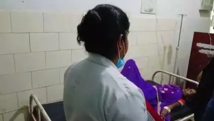 ढीमरखेड़ा: पौड़ी गांव में अज्ञात कारणों से 30 वर्षीय महिला ने खाया जहरीला पदार्थ, इलाज जारी