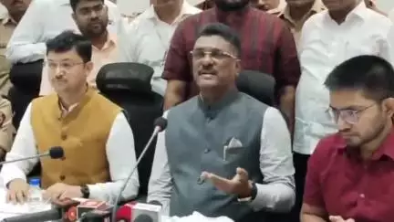 माजी आरोग्य मंत्री तानाजी सावंत लवकरच ऍक्टिव्ह मोडवर दिसतील, पालकमंत्री प्रताप सरनाईक यांचे धाराशिव येथे प्रतिपादन