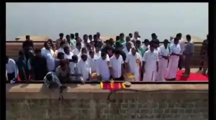 மேட்டூர்: டெல்டா பாசன விவசாயத்திற்காக மேட்டூர் அணையில் இருந்து தண்ணீரை திறந்து வைத்தார் முதலமைச்சர் ஸ்டாலின்